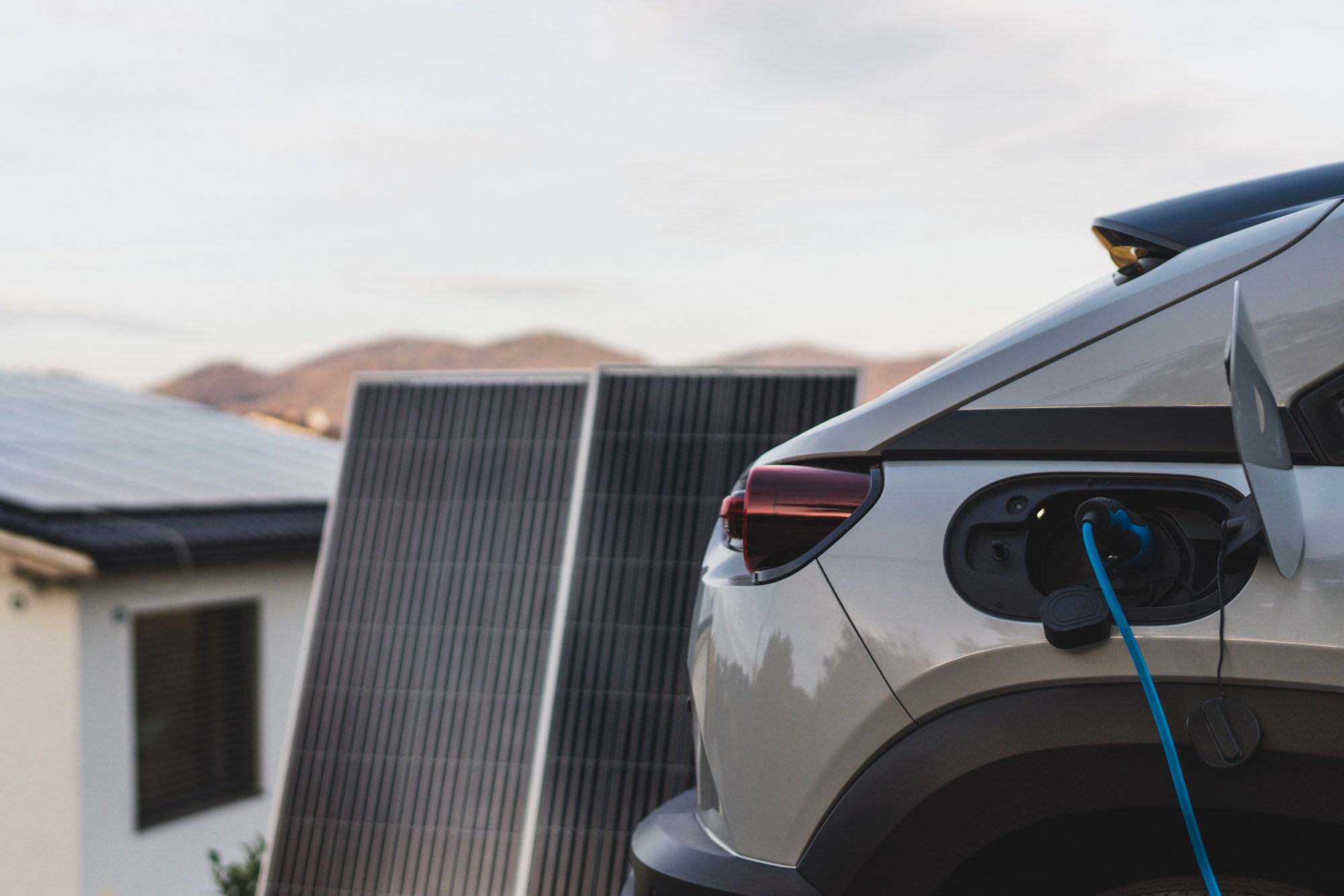Solar-Storage-Charging Microgrids